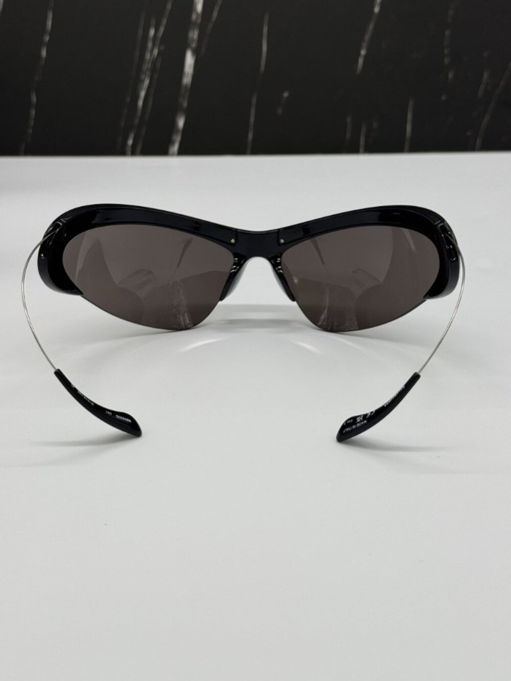 NEW BALENCIAGA BB0232S 001 BLACK UNISEX SUNGLASSES BALENCIAGA EYEWEAR - Picture 9 of 16